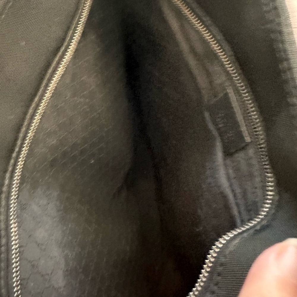 Vintage Gucci Nylon Tote - Picture 5 of 5